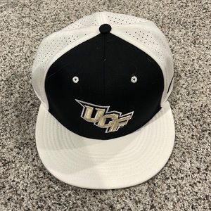 Nike UCF fitted hat (7 3/8 - 59cm)